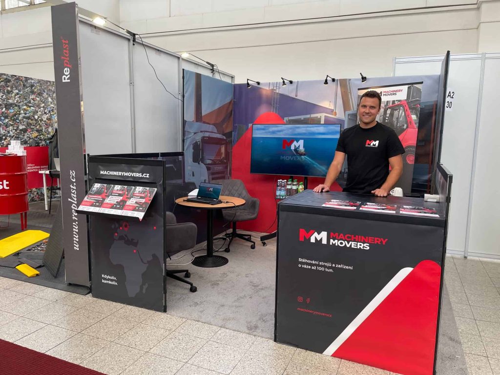 stánek machinery movers na mezinárodním strojírenském veletrhu v brně 2021