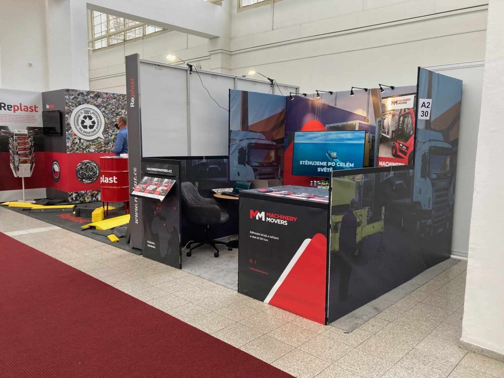 stánek machinery movers na mezinárodním strojírenském veletrhu v brně 2021